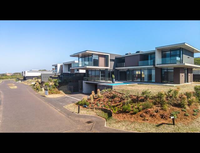 5 BEDROOM FREESTANDING FOR SALE IN UMHLANGA RIDGE